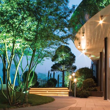 Royal Tower Vip Smart Apartments 4 เคียฟ ภายนอก รูปภาพ
