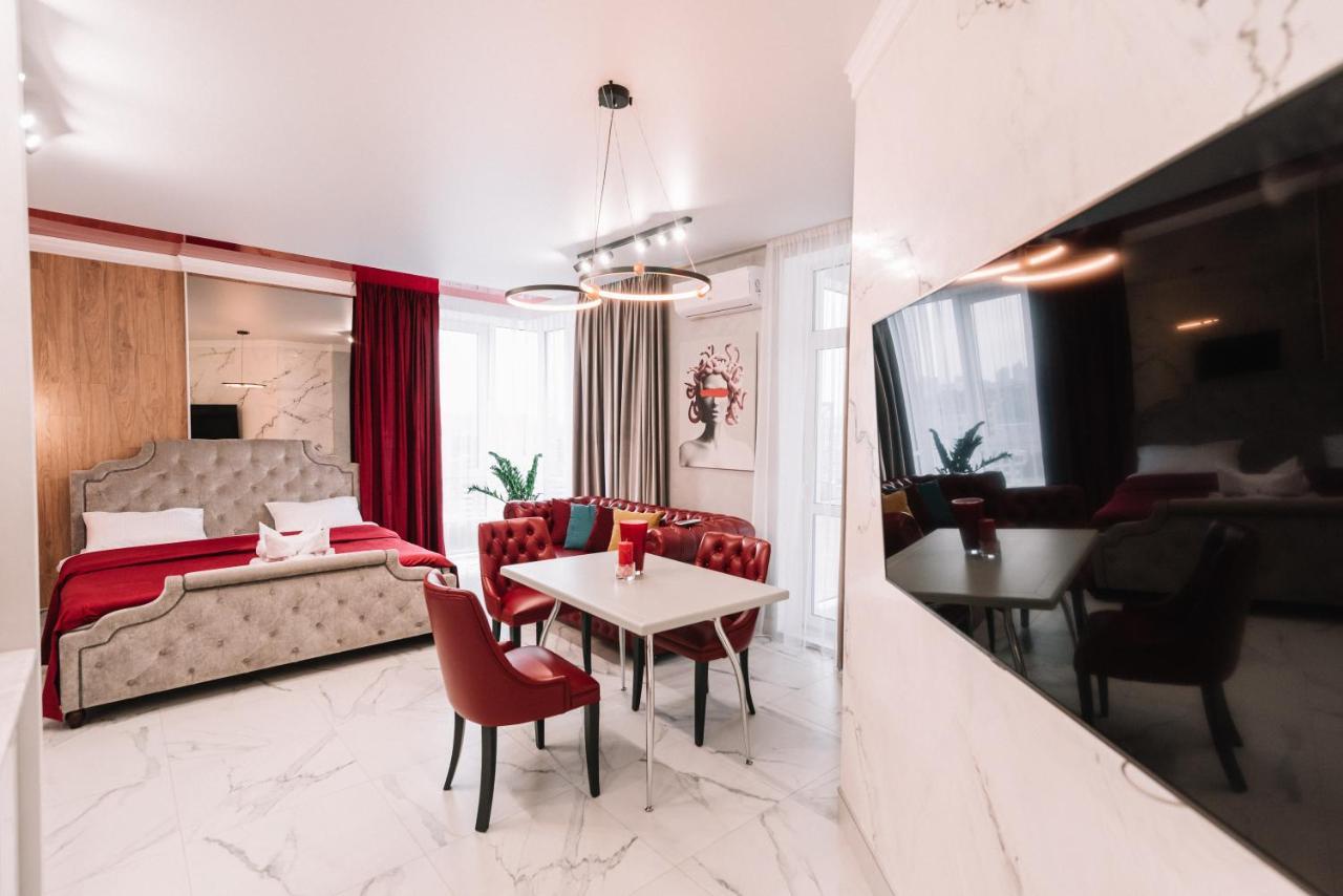 Royal Tower Vip Smart Apartments 4 เคียฟ ภายนอก รูปภาพ