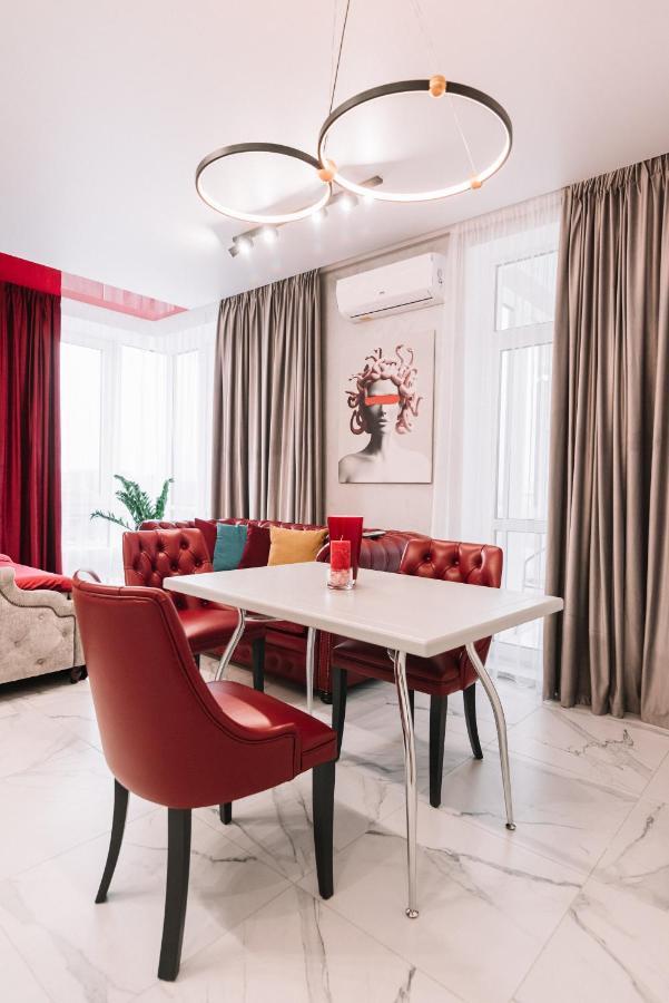 Royal Tower Vip Smart Apartments 4 เคียฟ ภายนอก รูปภาพ