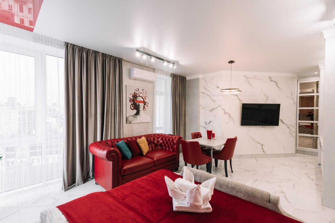 Royal Tower Vip Smart Apartments 4 เคียฟ ภายนอก รูปภาพ